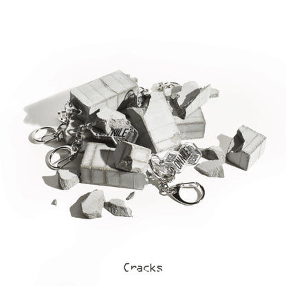 CRACKS KEYCHAIN